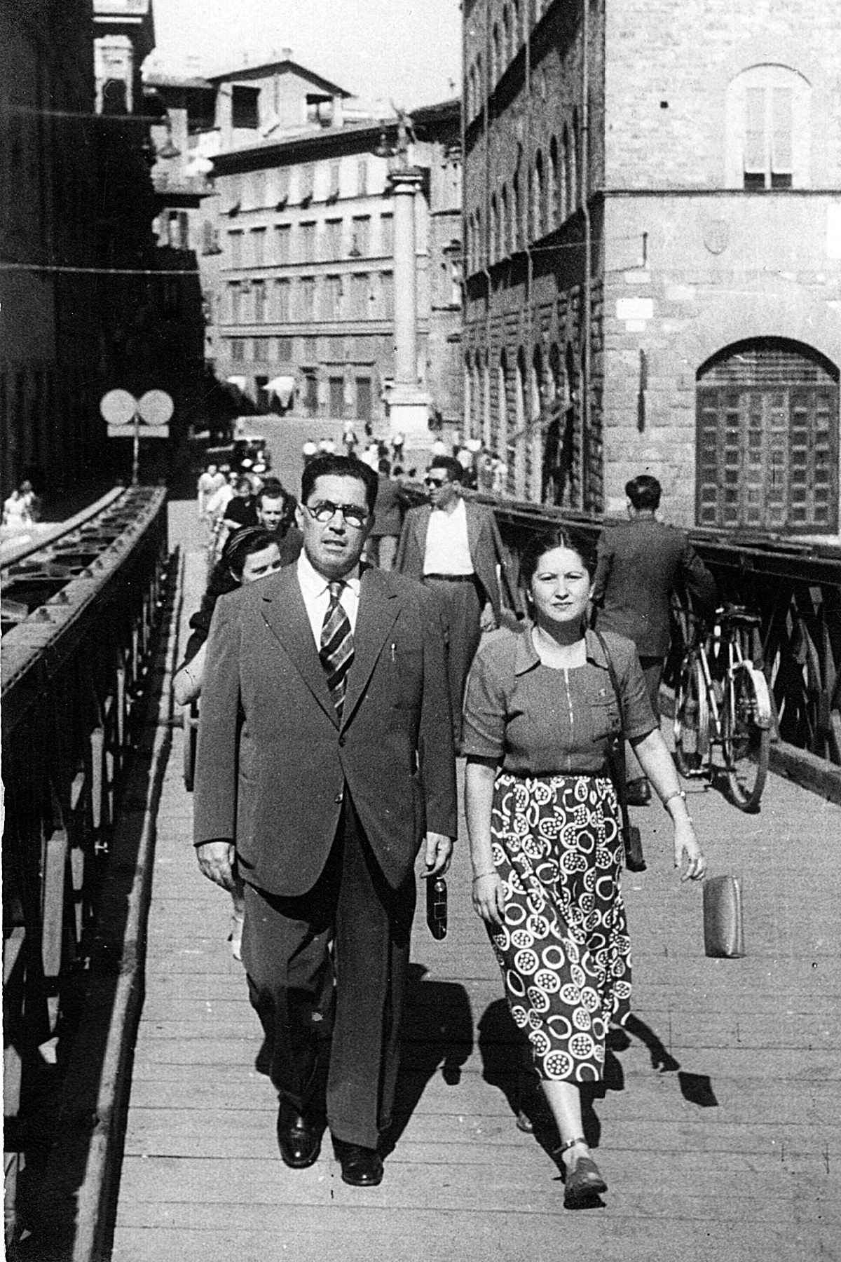 Carmelo Caruana with his niece Rose Hili in Florence, whose children took over the business in the 1970s
